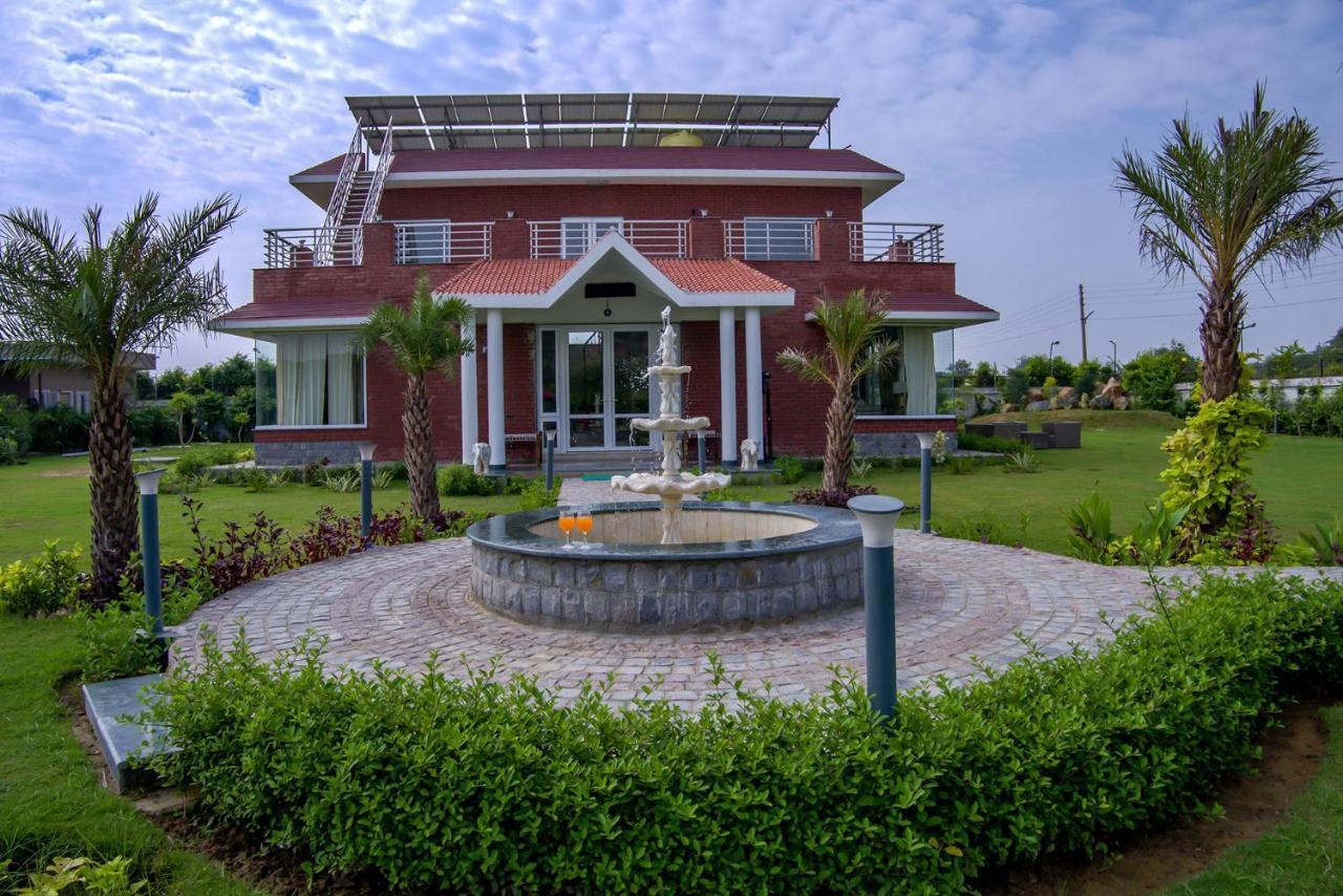 Stayvista At Hillside Paradise Dhauj Exterior foto